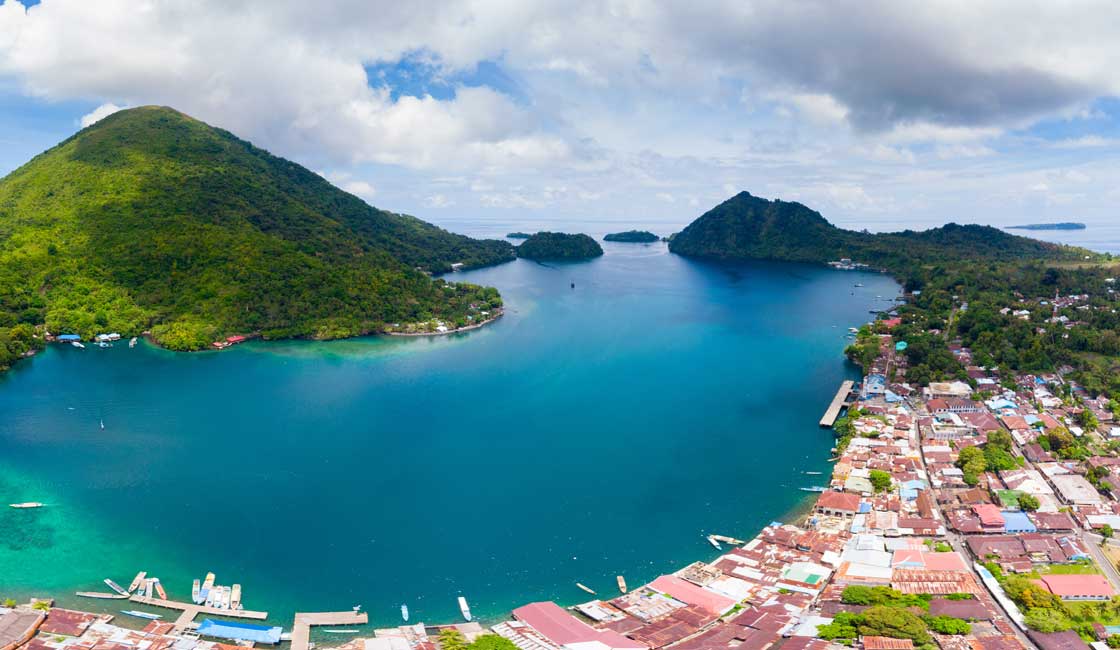 A Brief History Of The Spice Islands - Rainforest Cruises